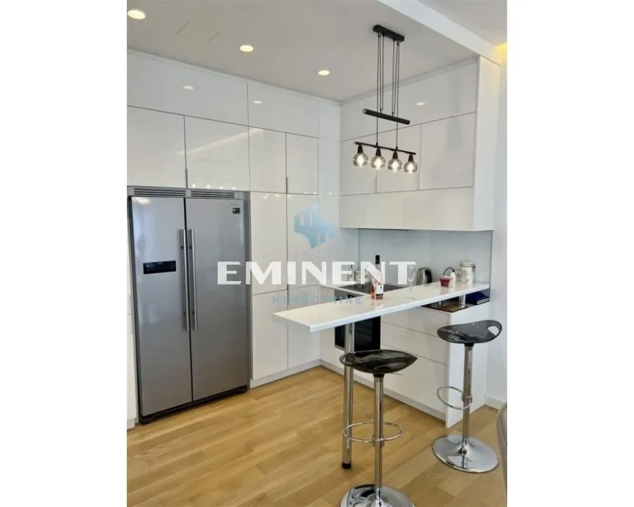 Rent, three bedroom apartment, 205m², Novi Beograd Blok 65, Novi Beograd Sve Podlokacije