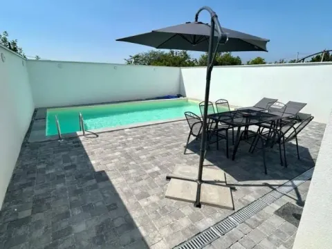 Rent, house, 180m², Sremska Kamenica, Petrovaradin - image 33