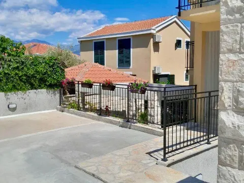 Prodaja, trosoban stan, 96m², Đuraševići, Tivat - image 5