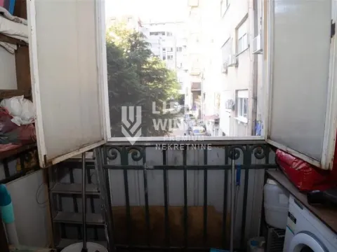 Prodaja, četvorosoban stan, 110m², Klinički Centar, Beograd - image 14