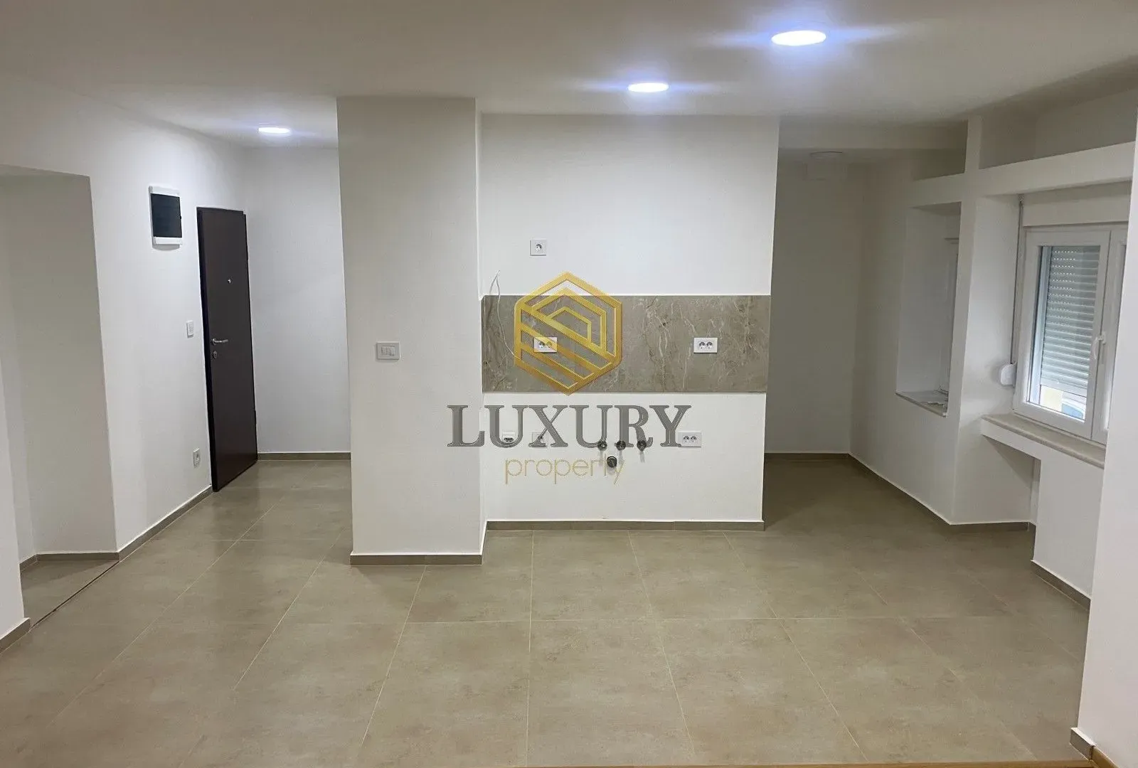 Sale, office space, 58m², Preko Morače, Podgorica