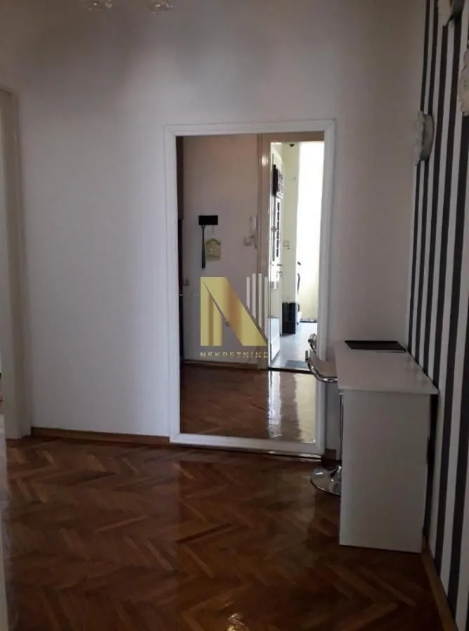 Prodaja, garsonjera, 30m², Centar, Novi Sad