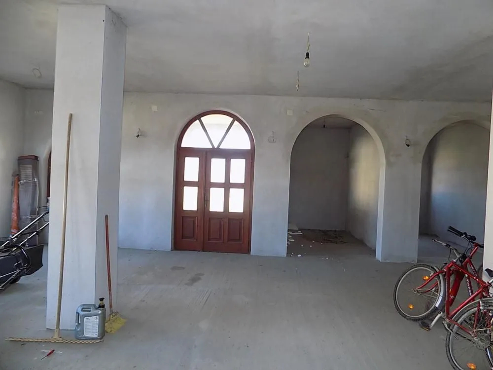 Rent, office space, 400m², Donje Vidovo, Paraćin