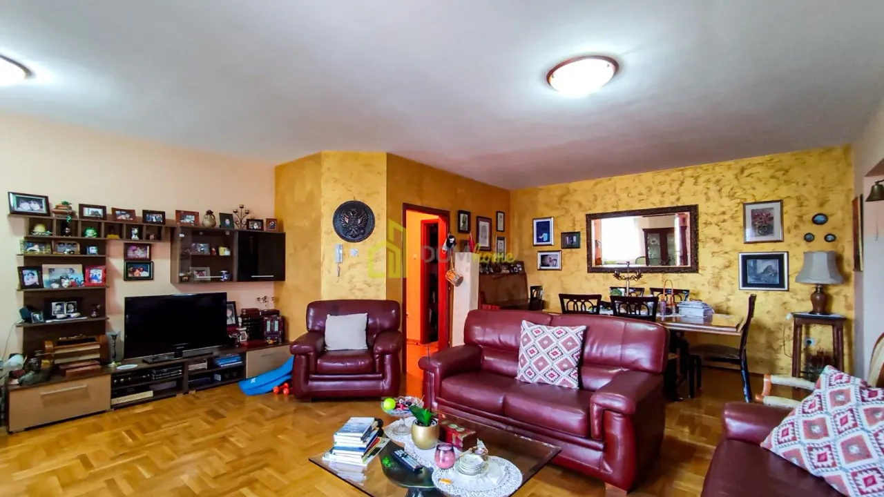 Prodaja, dvosoban stan, 107m², Zabjelo, Podgorica