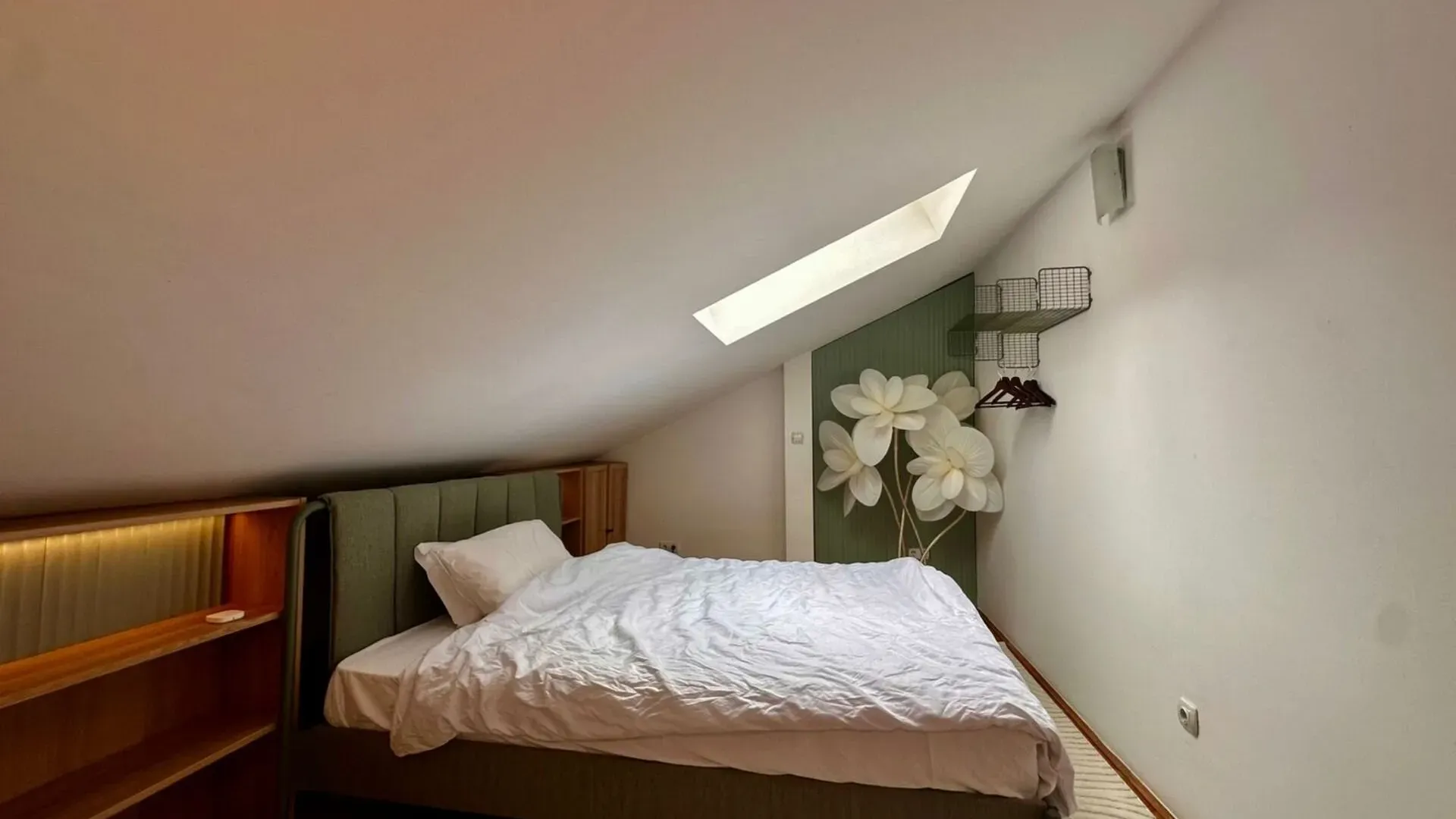 Prodaja, dvosoban stan, 97m², Dobrota, Kotor