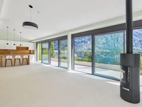 Prodaja, kuća, 479m², Prčanj, Kotor - image 4