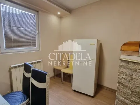 Prodaja, trosoban stan, 73m², Čukarica, Beograd - image 7