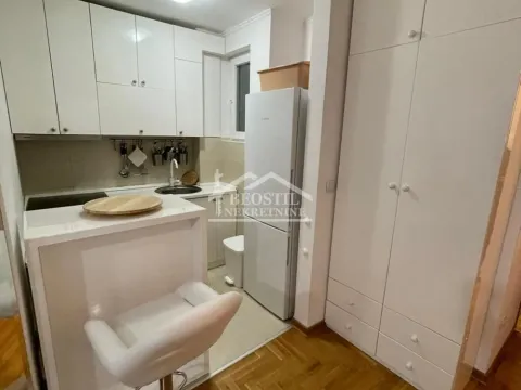 Rent, one bedroom apartment, 41m², Kluz, Zvezdara Sve Podlokacije - image 3