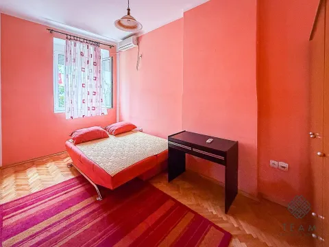 Izdavanje, kuća, 52m², Centar, Podgorica - image 6