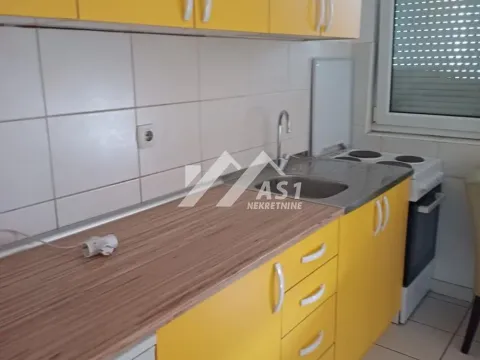 Izdavanje, jednosoban stan, 30m², Centar, Novi Sad - image 2