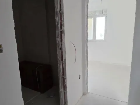 Sale, one bedroom apartment, 37m², Zabjelo, Podgorica - image 5