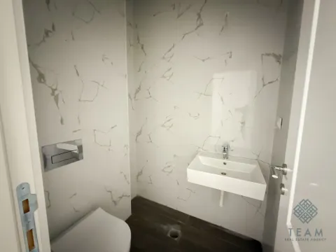 Prodaja, trosoban stan, 90m², Zagorič, Podgorica - image 13