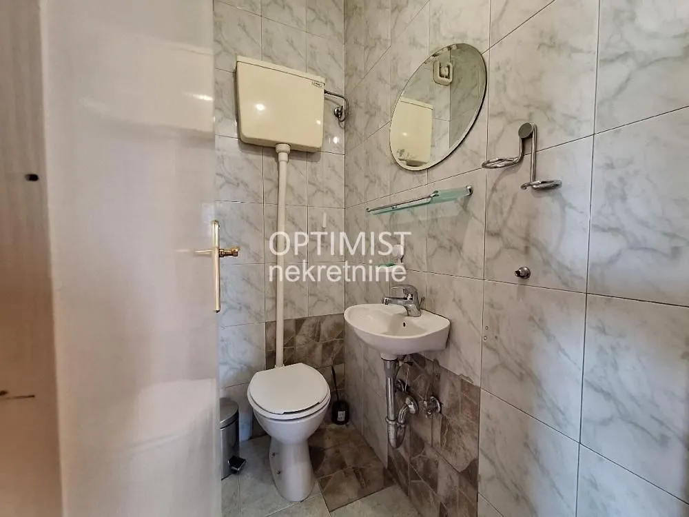 Rent, three bedroom apartment, 68m², Voždovac Sve Podlokacije, Beograd