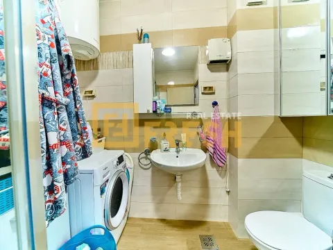 Prodaja, trosoban stan, 78m², Stari Aerodrom, Podgorica - image 15