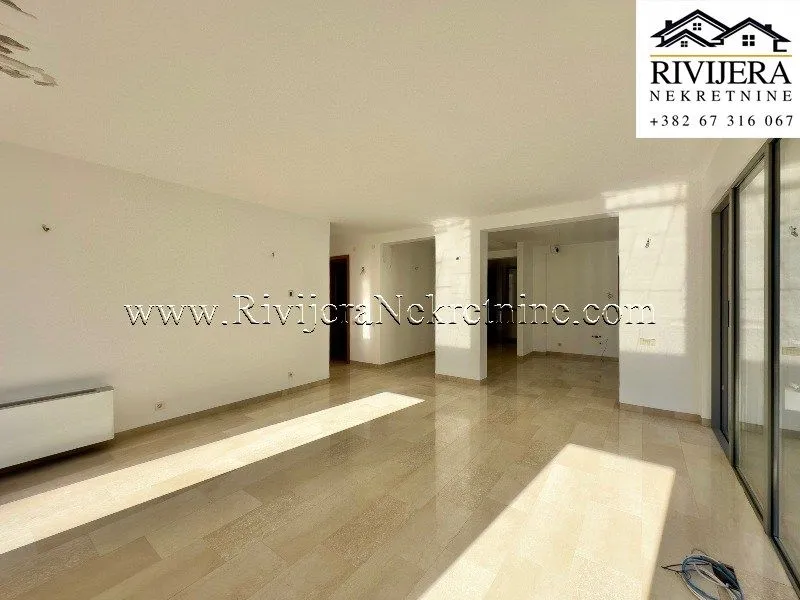 Prodaja, dvosoban stan, 161m², Muo, Kotor