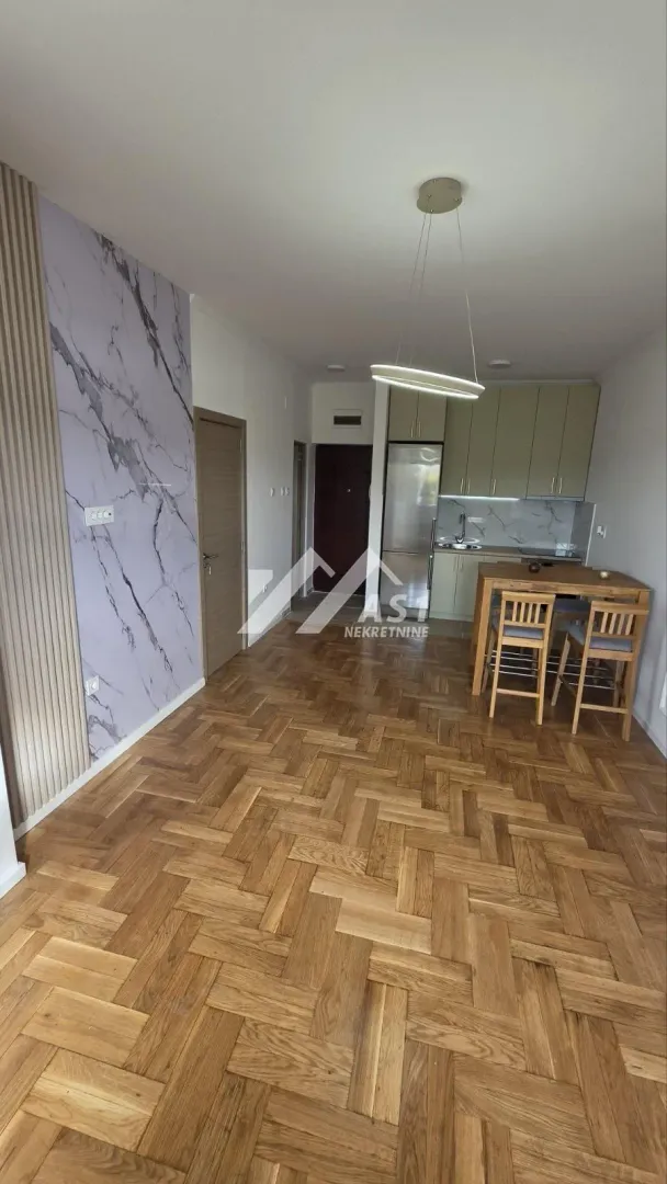 Prodaja, jednosoban stan, 34m², Sajam, Novi Sad Sve Podlokacije