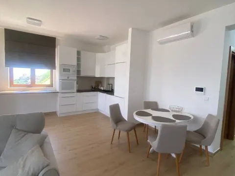 Sale, two bedroom apartment, 73m², Gospoština, Budva - image 2