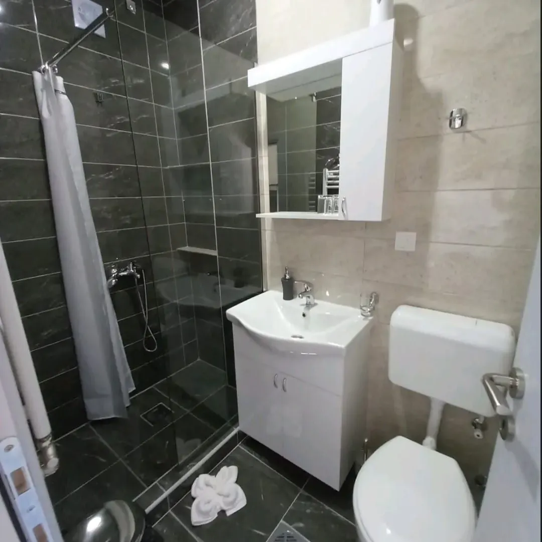 Prodaja, ugostiteljski objekat, 460m², Centar, Plav