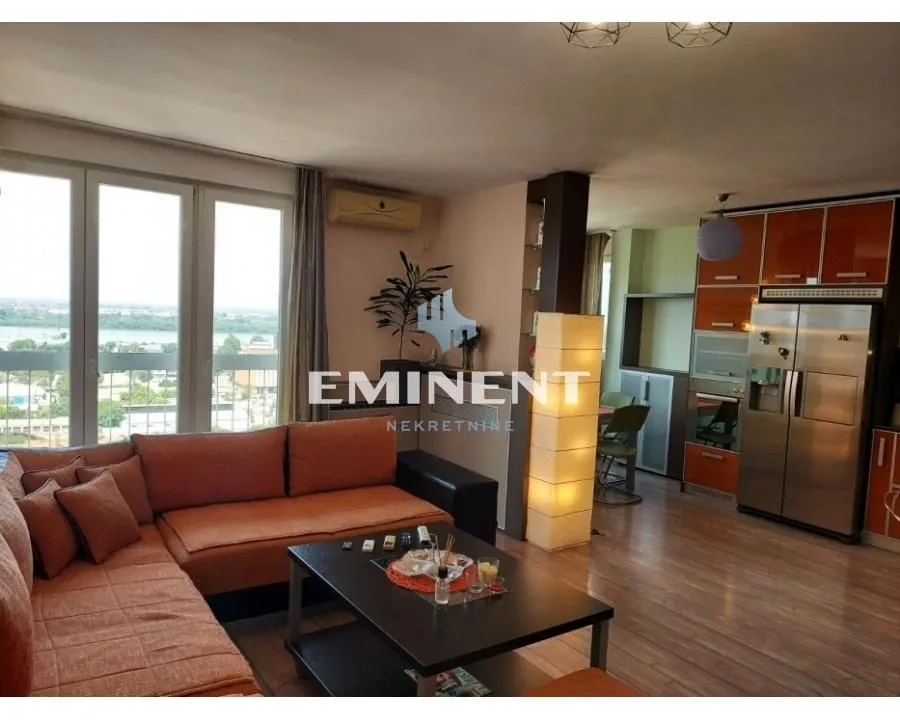 Izdavanje, četvorosoban stan, 115m², Hala Pionir, Palilula Sve Podlokacije