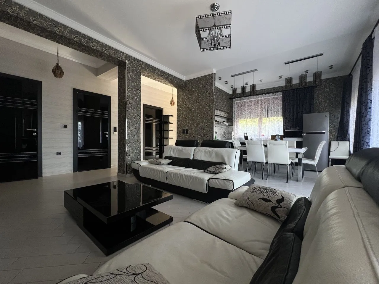 Prodaja, trosoban stan, 101m², Orahovac, Kotor