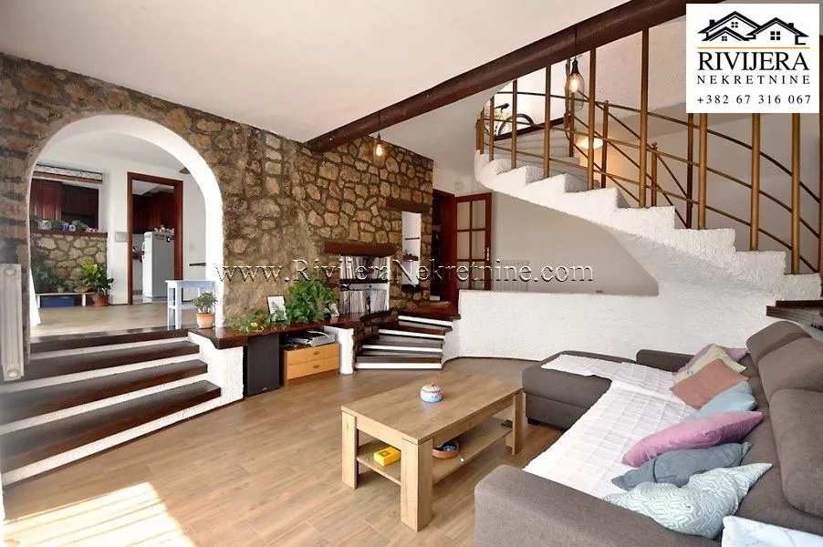 Prodaja, kuća, 123m², Herceg Novi, Crna Gora