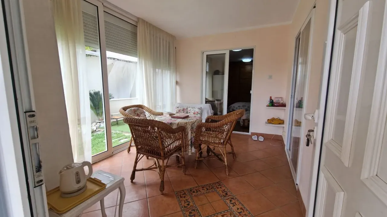 Prodaja, dvosoban stan, 56m², Petrovac, Budva