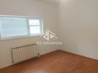 Izdavanje, kuća, 300m², Savski Venac, Beograd - image 12