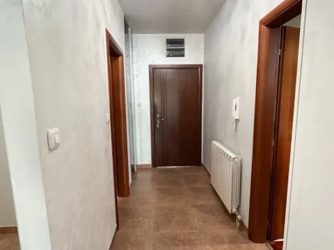 Prodaja, dvosoban stan, 90m², Gorica C, Podgorica - image 6