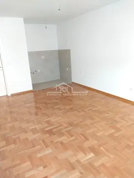 Sale, two bedroom apartment, 55m², Žarkovo, Beograd - image 6