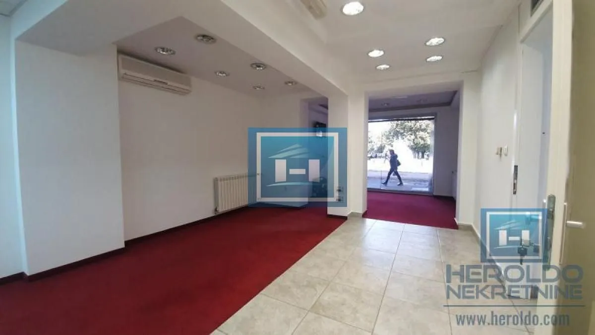Rent, office space, 171m², Centar, Jagodina