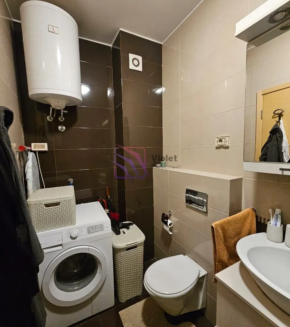 Prodaja, jednosoban stan, 52m², Blok 6, Podgorica