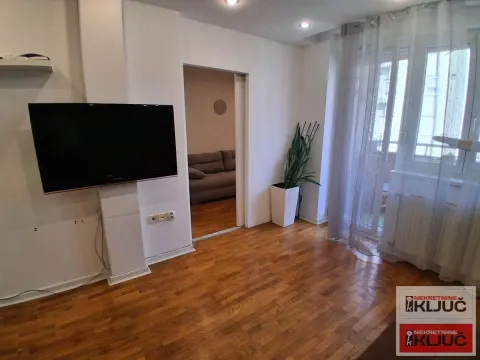 Prodaja, trosoban stan, 79m², Grbavica, Novi Sad Sve Podlokacije - image 7