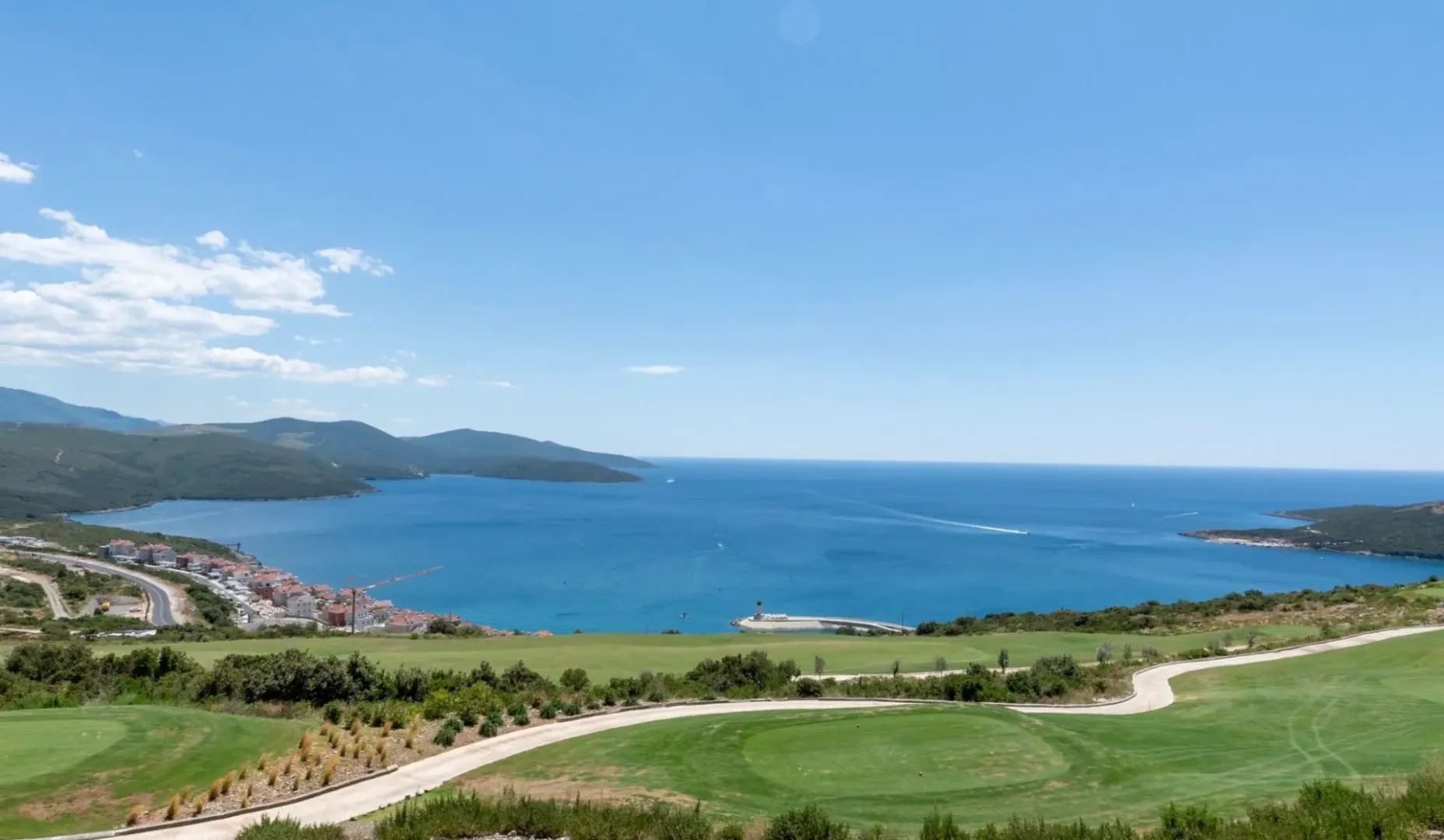 Rent, three bedroom apartment, 155m², Luštica Bay, Tivat