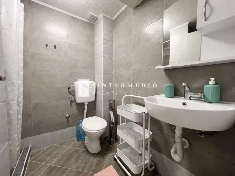 Izdavanje, garsonjera, 35m², Zelenika, Herceg Novi - image 7