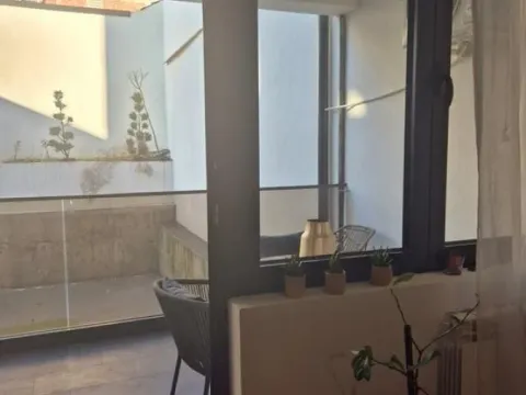 Sale, two bedroom apartment, 57m², Južni Bulevar, Vračar Sve Podlokacije - image 12