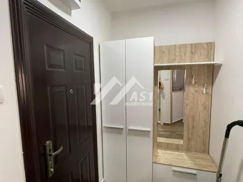 Izdavanje, dvosoban stan, 46m², Bulevar Oslobodjenja, Novi Sad Sve Podlokacije - image 4