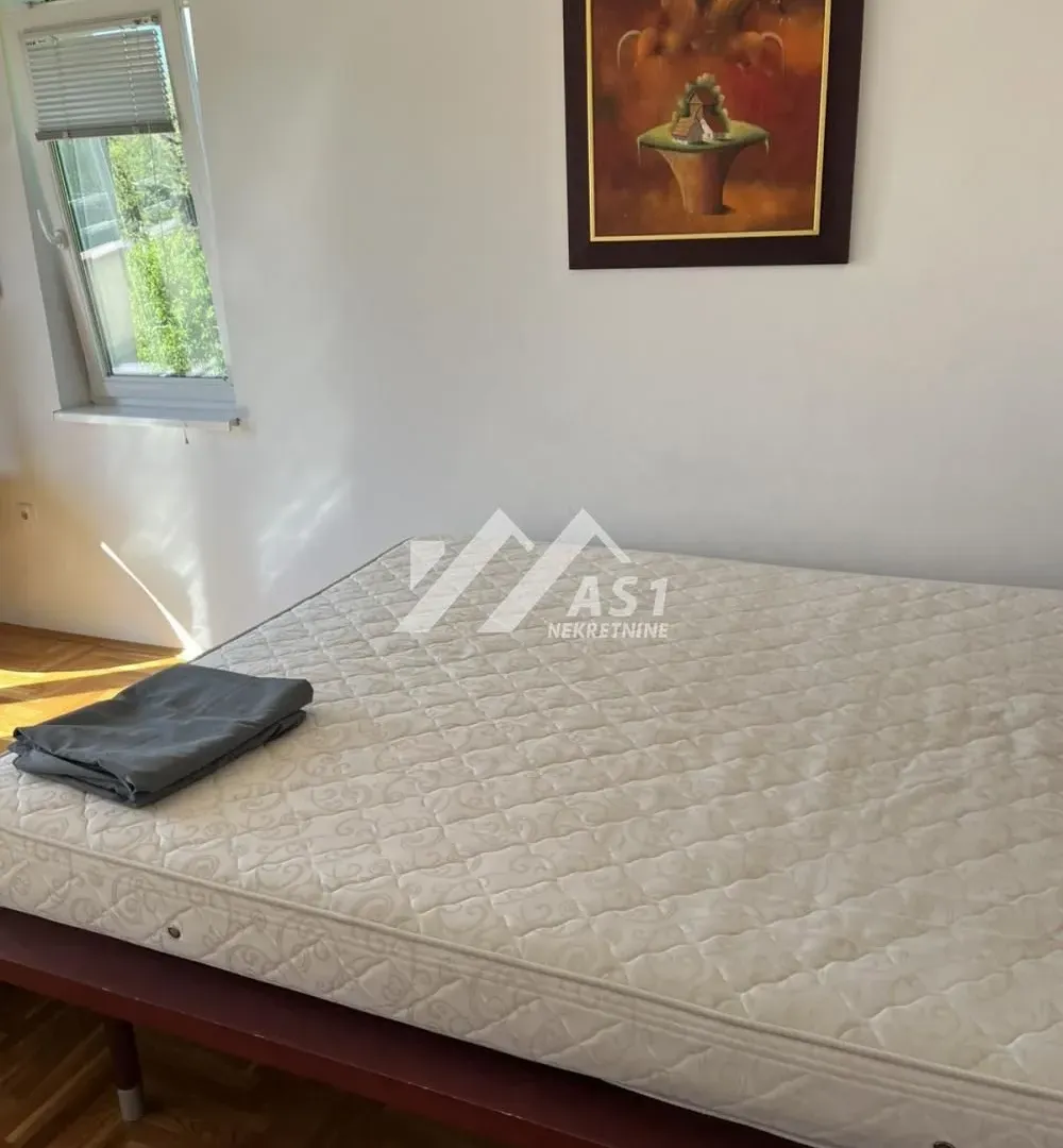 Rent, four bedroom apartment, 120m², Stari Majur, Petrovaradin