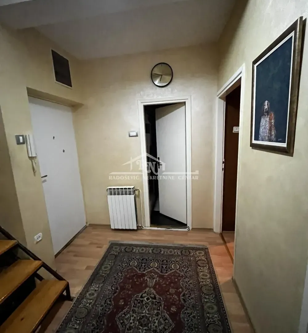 Sale, apartment, 110m², Karaburma, Palilula Sve Podlokacije