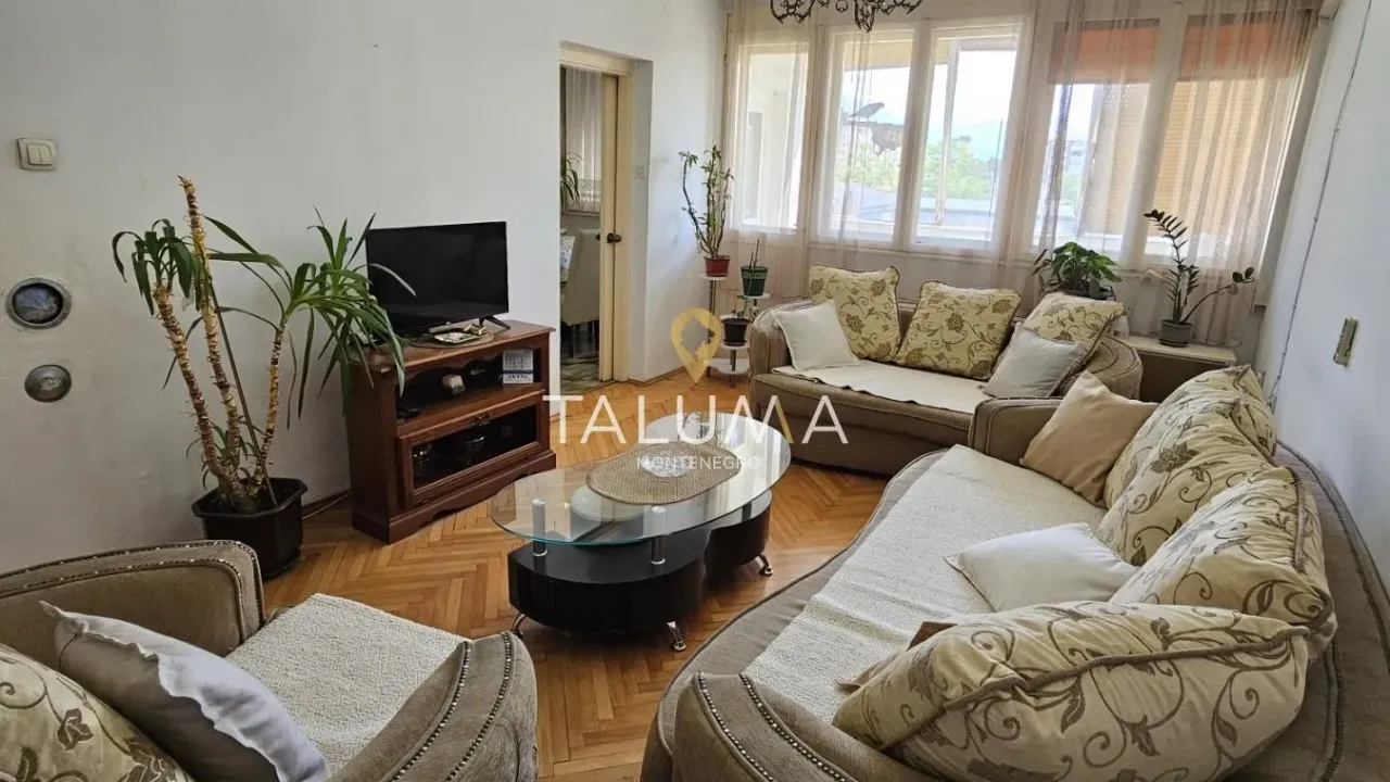 Prodaja, dvosoban stan, 79m², Zabjelo, Podgorica