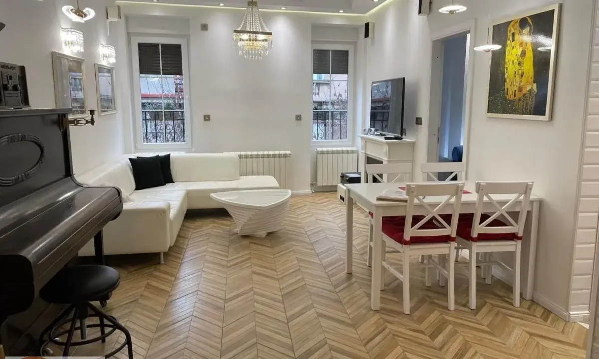 Prodaja, trosoban stan, 69m², Stari Grad, Beograd