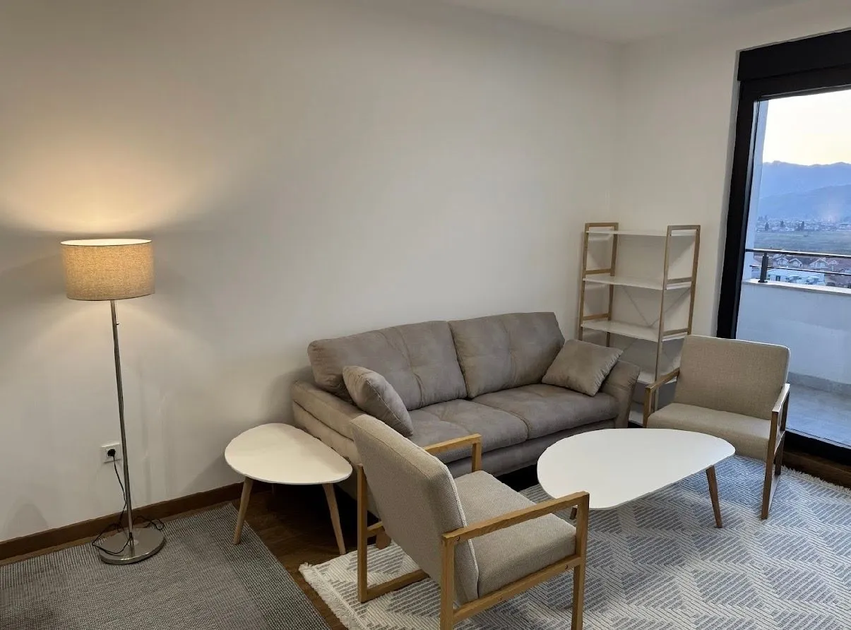 Rent, three bedroom apartment, 96m², Tološka šuma, Podgorica