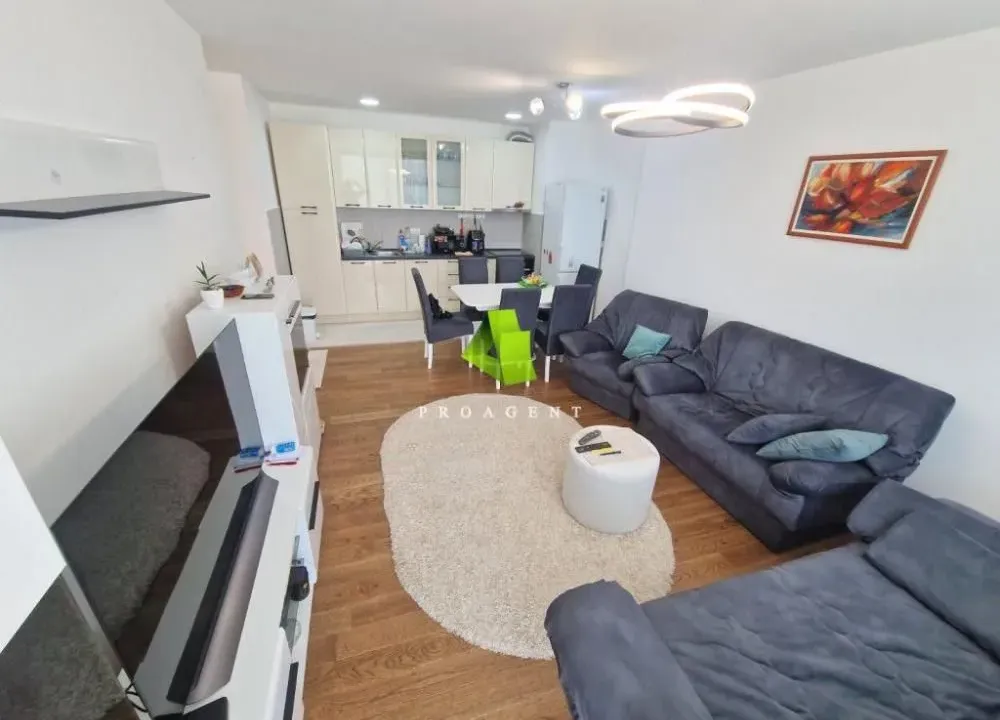 Rent, three bedroom apartment, 81m², Medijana, Niš