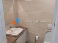 Izdavanje, četvorosoban stan, 90m², Vračar Sve Podlokacije, Beograd - image 10