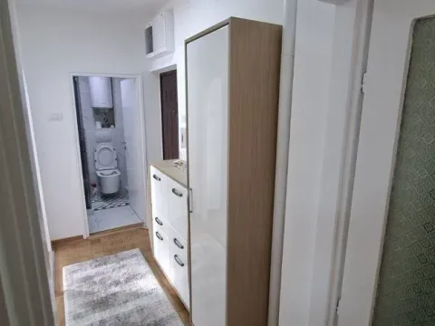 Izdavanje, dvosoban stan, 47m², Stari Merkator, Novi Beograd Sve Podlokacije - image 5