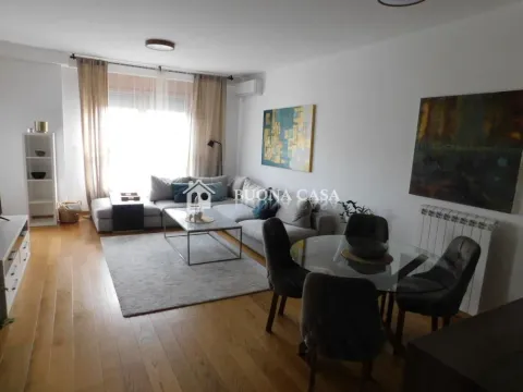 Izdavanje, trosoban stan, 85m², Novi Beograd Blok 65, Novi Beograd Sve Podlokacije - image 17