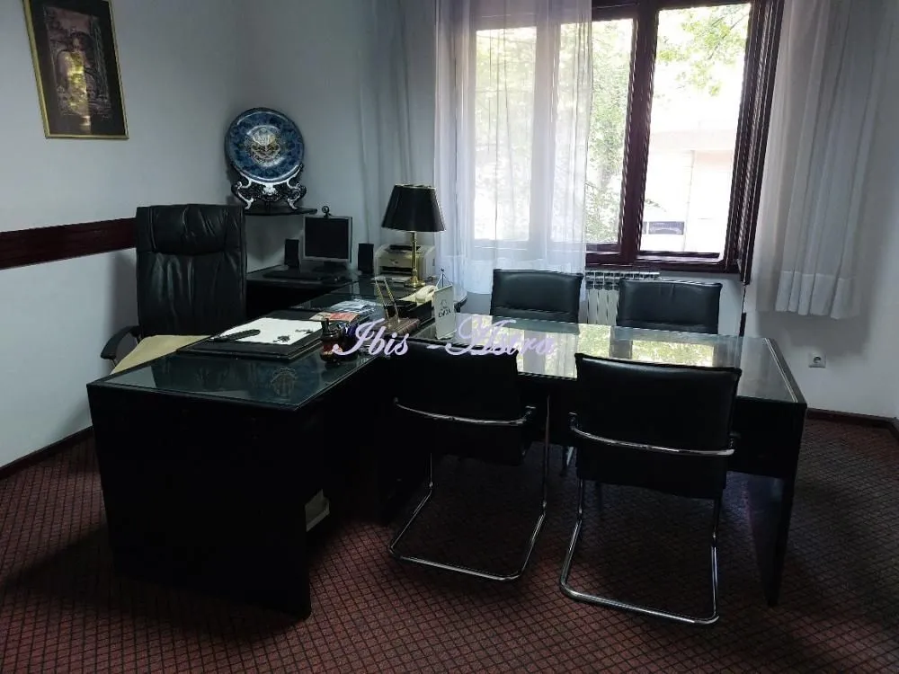 Rent, office space, 60m², Stari Grad, Beograd