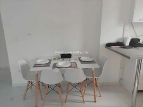 Rent, two bedroom apartment, 64m², Budva, Crna Gora - image 25