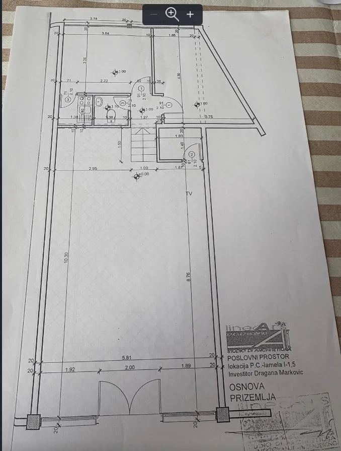 Architectural floor plan of the ground floor with marked dimensions and room layout.