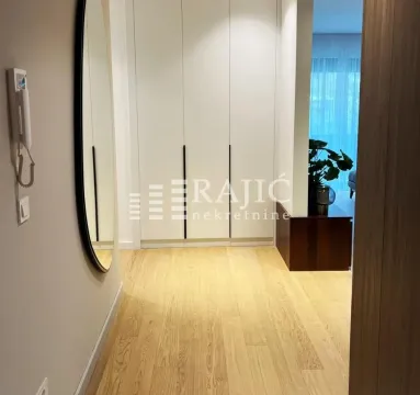 Rent, four bedroom apartment, 114m², Stari Grad, Beograd - image 6