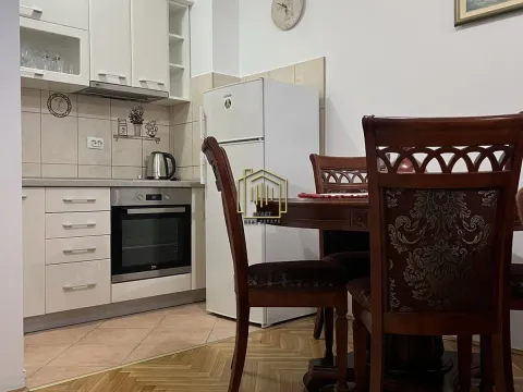 Rent, one bedroom apartment, 40m², Blok 9, Podgorica - image 4